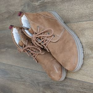 Cat & Jack Boy's Ronin Slip-on Zipper Chukka Boots in Tan Size 1